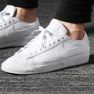 NIKE BLAZER 77 VINTAGE SHOES